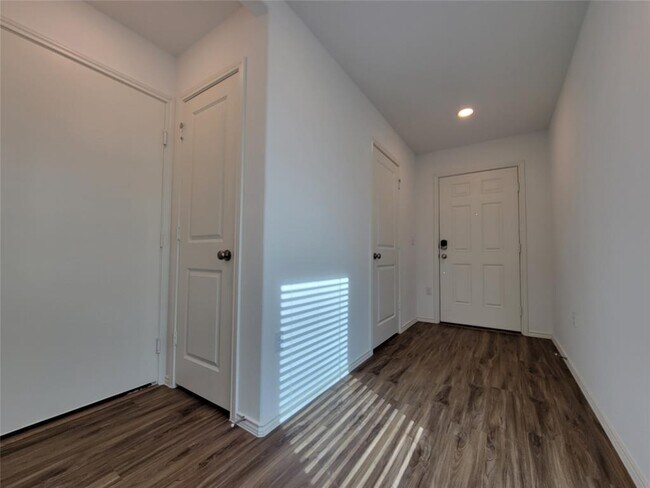 12113 Short Leaf Path in Austin, TX - Building Photo - Building Photo