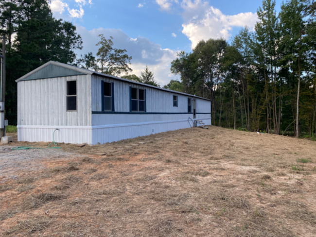 319 Connie Walters Rd in Calhoun, LA - Building Photo - Building Photo