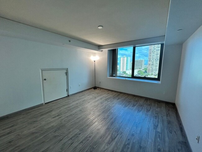 1200 Queen Emma St in Honolulu, HI - Building Photo - Building Photo
