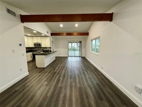 4999 Dover Cir in Orlando, FL - Building Photo - Building Photo