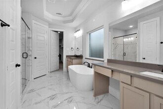 23703 Crossworth Dr in Roman Forest, TX - Building Photo - Building Photo