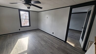 124 Crouse St in Mansfield, OH - Building Photo - Building Photo