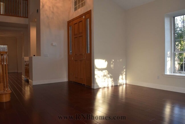 303 Ironwood Cir in Roseville, CA - Building Photo - Building Photo