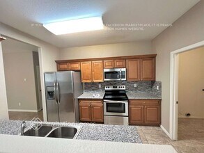 655 E Renegade Pl in San Tan Valley, AZ - Foto de edificio - Building Photo