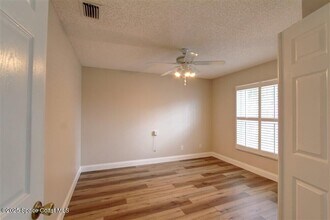 680 Wickham Lakes Dr in Melbourne, FL - Building Photo - Building Photo