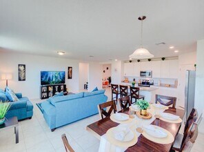 527 Tortugas St in Haines City, FL - Building Photo - Building Photo