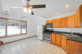 77 Washington Ave in Islip Terrace, NY - Building Photo - Building Photo