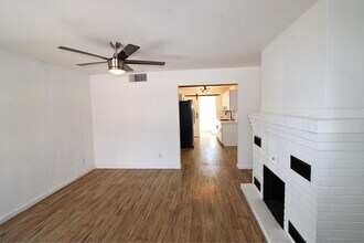 4212 N 19th St in Phoenix, AZ - Foto de edificio - Building Photo
