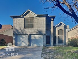 2530 Chestnut Mills Rd in Houston, TX - Building Photo