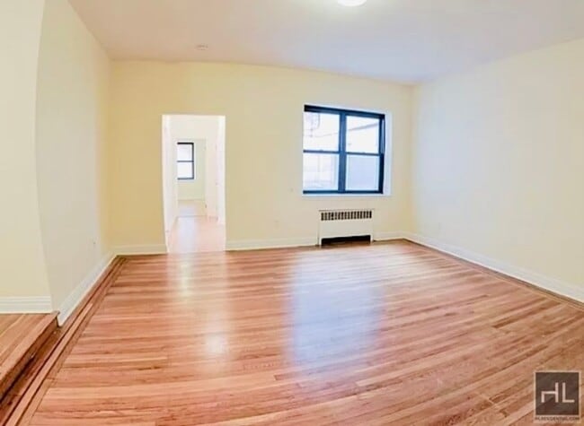 EAST 67 STREET in New York, NY - Foto de edificio - Building Photo