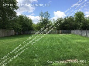 9226 Abbey Ln in Superior Township, MI - Building Photo - Building Photo