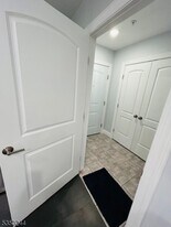 249 5th Ave in Paterson, NJ - Building Photo