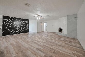 9858 Sageaspen Ln in Houston, TX - Building Photo - Building Photo