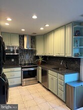 1750 Westwind Way in McLean, VA - Building Photo - Building Photo
