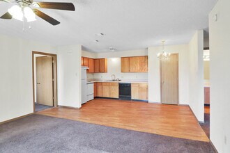 Pleasant View Apartments in Tahlequah, OK - Foto de edificio - Building Photo