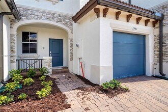 2481 NW 124th St in Miami, FL - Building Photo - Building Photo