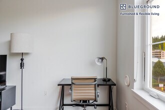 8709 161st Avenue Northeast in Redmond, WA - Building Photo - Building Photo