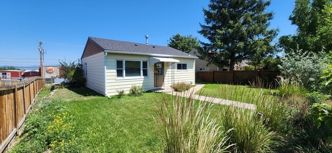 property at 1220 Cannon St