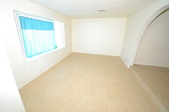 6941 W Vermont Ave in Glendale, AZ - Foto de edificio - Building Photo