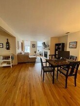 3055 N Sheffield Ave in Chicago, IL - Building Photo - Building Photo