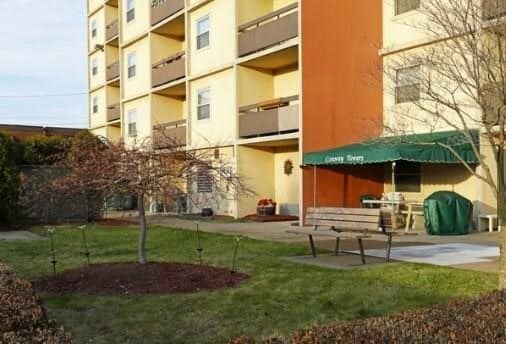 904 3rd Ave in Conway, PA - Building Photo - Building Photo