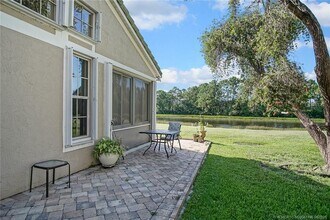 1687 SW Harbour Isles Cir in Port St. Lucie, FL - Building Photo - Building Photo