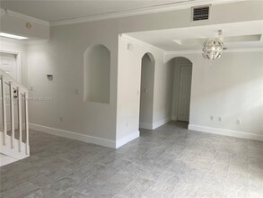 8424 NW 139th Terrace-Unit -2702 in Miami Lakes, FL - Building Photo - Building Photo