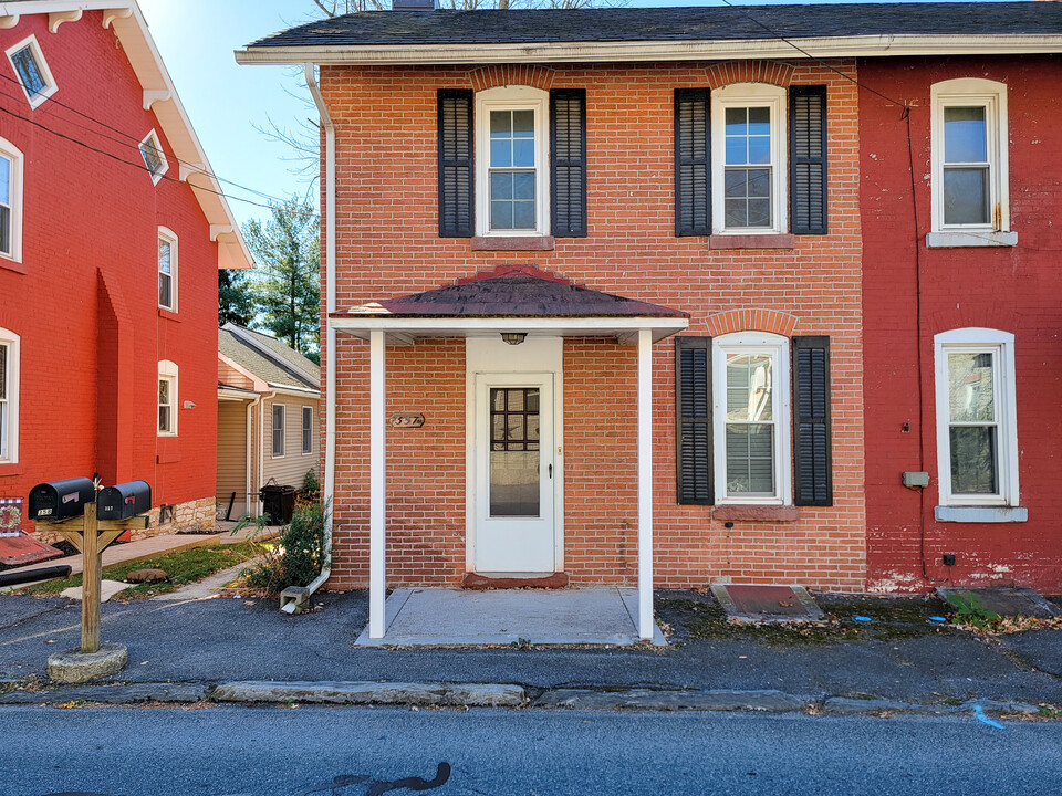 357 Boyd St in Lebanon, PA - Foto de edificio