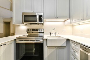 7 Dana St, Unit 47 in Cambridge, MA - Building Photo