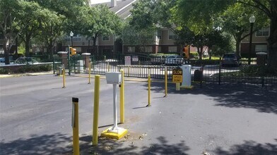 13028 Plantation Park Cir in Orlando, FL - Building Photo - Building Photo