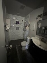 8026 E Oak St in Scottsdale, AZ - Building Photo - Building Photo