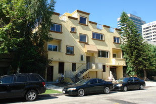 The Moorpark Residences Apartments