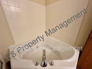 11133 Autumn Creek Ct in Indianapolis, IN - Building Photo - Building Photo