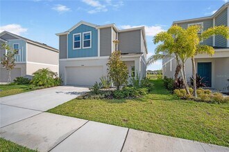 14884 Summer Br Dr in Lithia, FL - Building Photo - Building Photo
