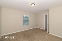 1218 Dianne Dr photo'