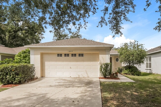 property at 2614 Lansbury Pl