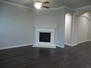 2327 Prairie Wind Path in The Colony, TX - Building Photo - Building Photo