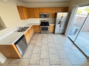 3224 Dragon Fly St in North Las Vegas, NV - Building Photo - Building Photo