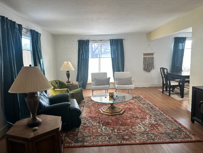 661 S Fulton St in Denver, CO - Foto de edificio - Building Photo