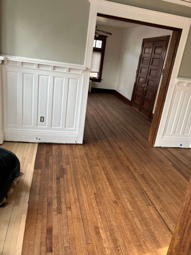 2582 N Cramer St, Unit First floor in Milwaukee, WI - Foto de edificio - Building Photo