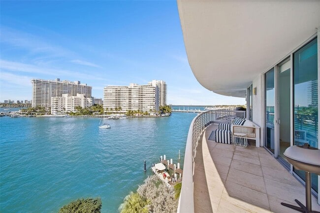 1445 16th St, Unit 602 in Miami Beach, FL - Foto de edificio - Building Photo