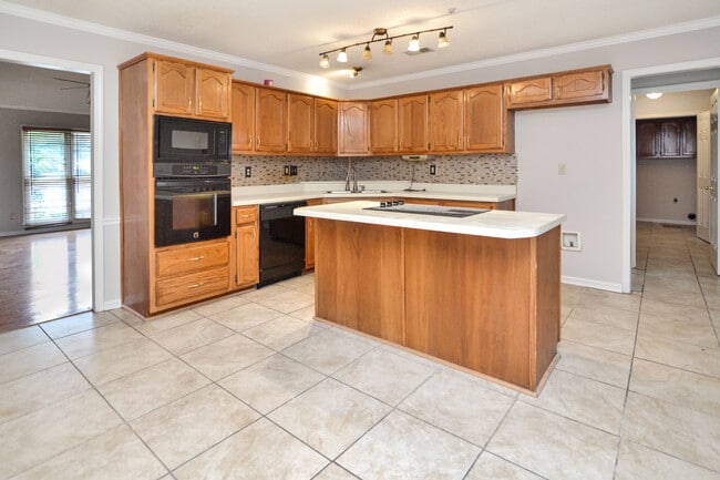 4299 Gin Wade Cove in Memphis, TN - Building Photo - Building Photo