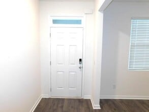 3689 Chevington Ct SE in Atlanta, GA - Building Photo - Building Photo