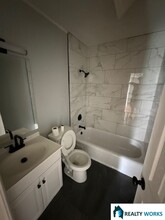261 E Cherrywood Dr in Lincoln, NE - Foto de edificio - Building Photo