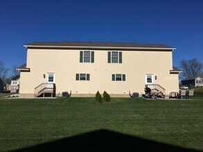 431 Dalton Dr in Wadsworth, OH - Building Photo - Building Photo