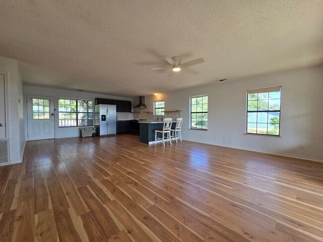 156 Misty Hills Dr in Canyon Lake, TX - Building Photo - Building Photo