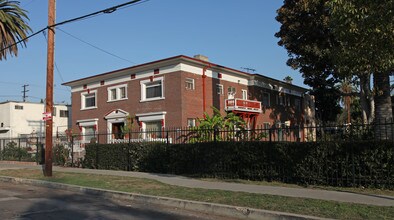 2308-2324 Scarff St in Los Angeles, CA - Foto de edificio - Building Photo