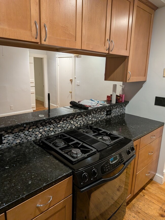 184 Otis St, Unit 184 Otis St. #2