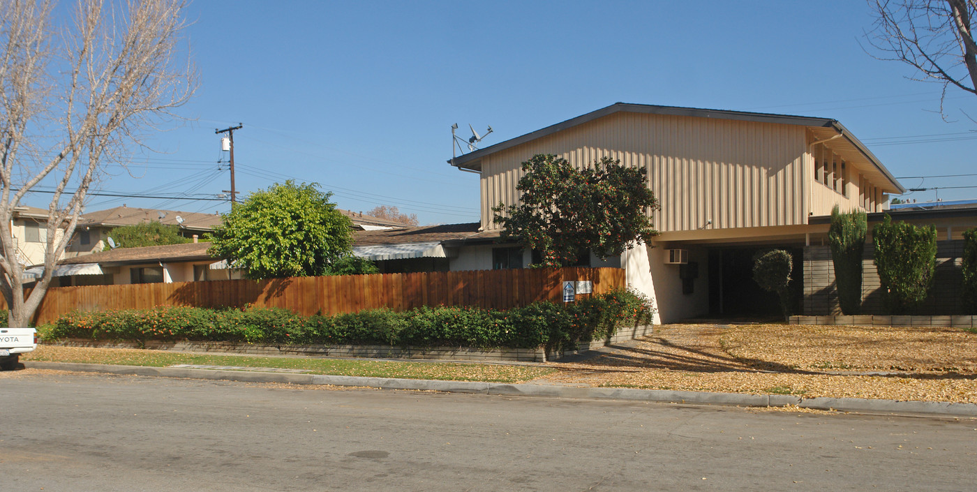 506 Citrus Ave in Covina, CA - Building Photo