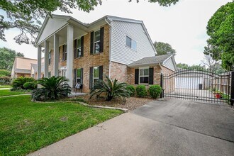11503 Briar Rose Dr in Houston, TX - Building Photo - Building Photo